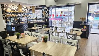 Traspàs Local Comercial  Salamanca - calle maría auxiliadora. Traspaso cafetería calle maría auxiliadora junto al colegio sale