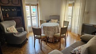 Pis  Salamanca - plaza de trujillo. Venta de piso en la plaza de trujillo de salamanca
