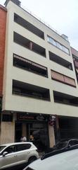 Rez-de-chaussée à De arias 18. Acogedor bajo con terraza,  garaje y trastero