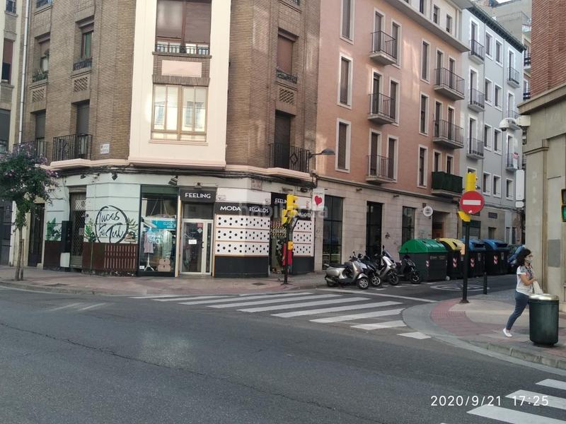 Foto 28d1b0eb-a3af-4076-9a33-2ef9659ba820. Affitto locale commerciale in de san vicente de paúl 9 in Zaragoza