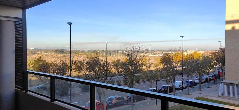 Foto 753cc45a-0cc6-4e70-87a9-de01571fe728. Alquiler piso en del ibón de plan 24 en Miralbueno Zaragoza