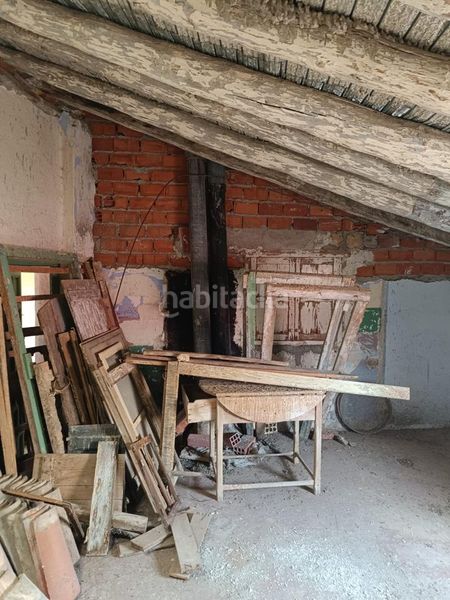 Foto cb9de0aa-eb74-44c4-a1ee-f405a349ea4d. Edificio en de santiago ramón y cajal 5 centrico edificio con muchas posibilidades en Alagón