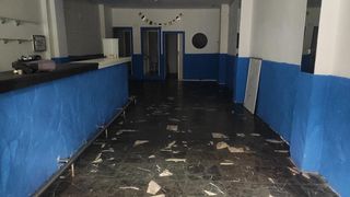 Lloguer Local Comercial a Calle de san antonio maría claret 17. Alquilamos local anteriormente montado como bar