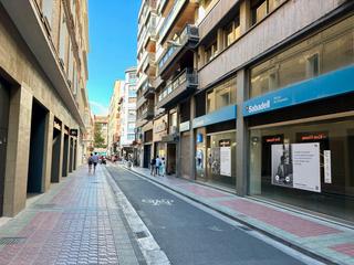 Bureau  Calle de isaac peral. ¡excelente oportunidad de inversión en el corazón del centro fin