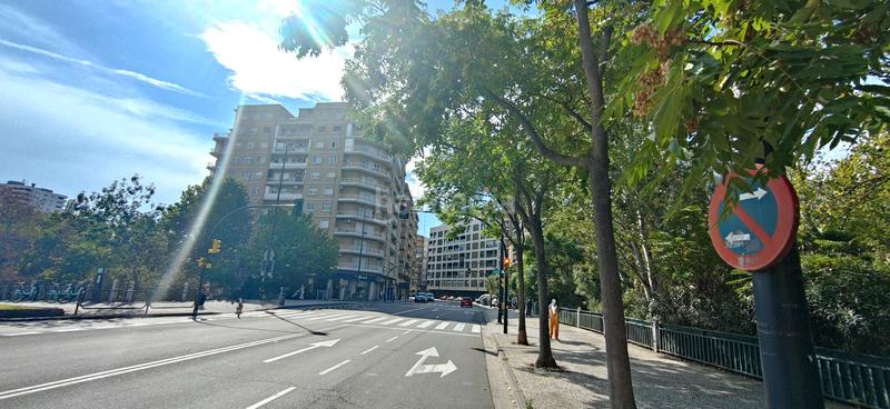 Foto 4821fa99-15b4-45c9-bdf0-45673afb2a9e. Piso en calle de miguel servet 12 ubicación privilegiada!!!! al principio de miguel servet, con vistas a la plaza san miguel y a escasos diez minutos paseando de pl en Zaragoza