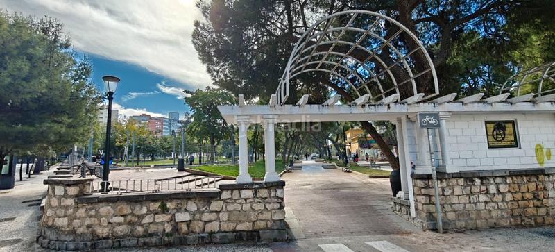 Foto c27322a7-dd71-4c6b-8dab-347d5ff2c8f2. Etagenwohnung mit heizung parking in Ruiseñores Zaragoza