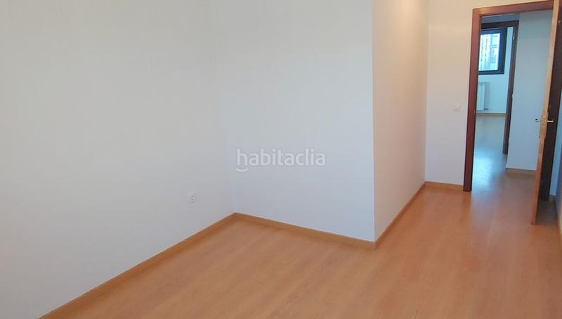 Foto 0b91c7fa-4588-4ab7-96e3-567189163b39. Rent flat in calle de viridiana 20 in Valdespartera Zaragoza