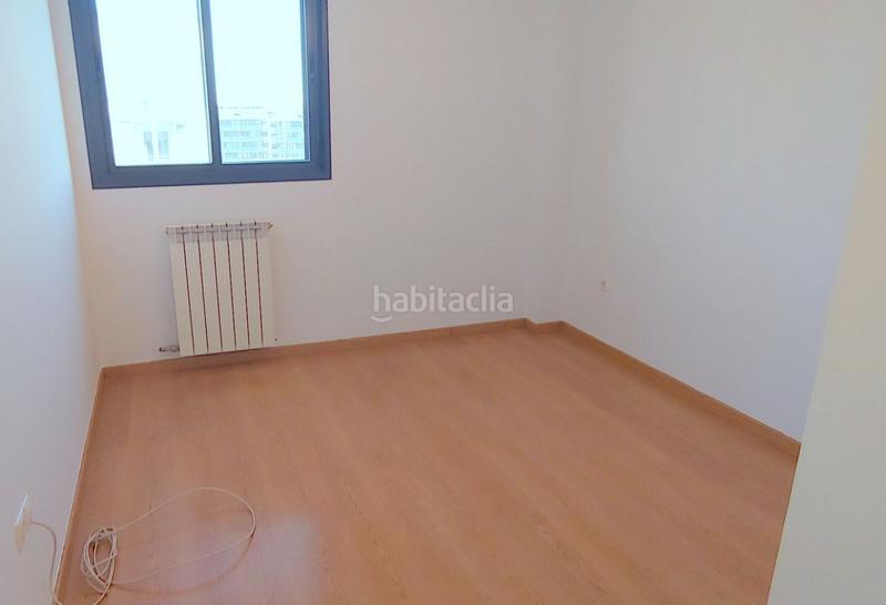 Foto 621d9c17-3fbc-4b46-82c3-27215a6d5eed. Rent flat in calle de viridiana 20 in Valdespartera Zaragoza