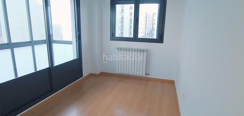 Foto 7426df2e-a25f-47e9-8968-045b9c38195f. Rent flat in calle de viridiana 20 in Valdespartera Zaragoza