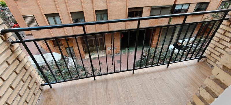 Foto 490c4eb8-ac11-40cf-ba41-21ca6b2125c4. Affitto appartamento in calle de maría moliner 20 in Zaragoza