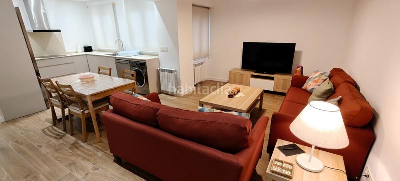 Foto 3df27ba3-c3ca-4ec2-a01b-175e84efd14e. Location appartement dans calle de maría moliner 20 dans Zaragoza