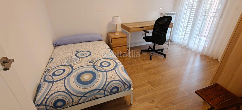 Foto d2842b37-6338-4b79-a4ec-d55d11654db7. Miete etagenwohnung in calle de maría moliner 20 in Zaragoza