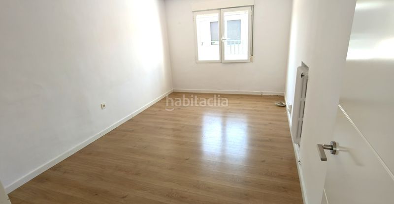 Foto 7cf3bc21-b168-4751-bfc1-577e0b2225e0. Pis amb calefacció a Alfonso Zaragoza