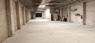 Miete Fabrikhalle  Avenida de san juan de la peña. Oportunidad para su negocio!!!!! nave de 400 metros en el casco