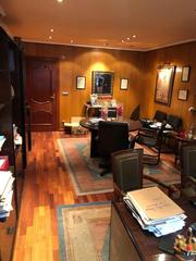 Miete Büro in Calle arquitecto torbado 4. Oficina en alquiler en centro, 1 dormitorio.