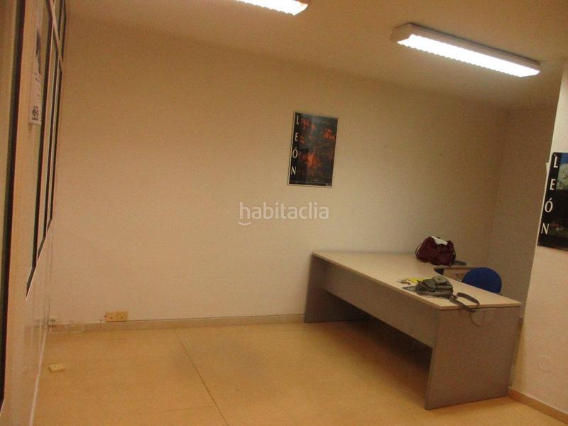 Foto 0efcaa83-f9ed-4dd8-bf86-d4d4f7b35235. Alquiler oficina  en alquiler en centro, 2 dormitorios. en León