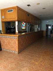 Local Comercial a Calle Juan Madrazo 10