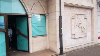 Affitto Locale commerciale in Calle de azorín 8. Local en alquiler en trobajo del camino.