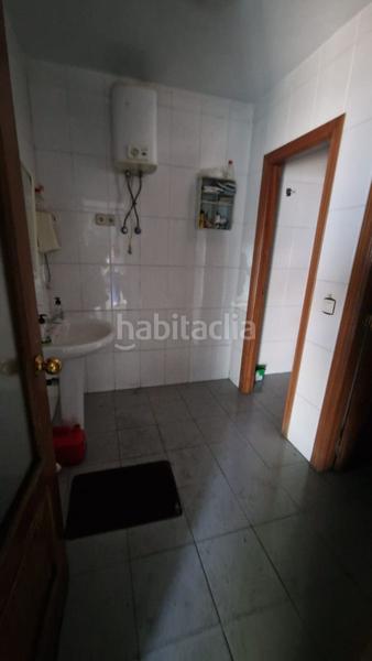 Foto 40f6ca1e-9f45-4912-b150-838707332fd0. Lloguer nau industrial a alfageme 68 a Trobajo del camino