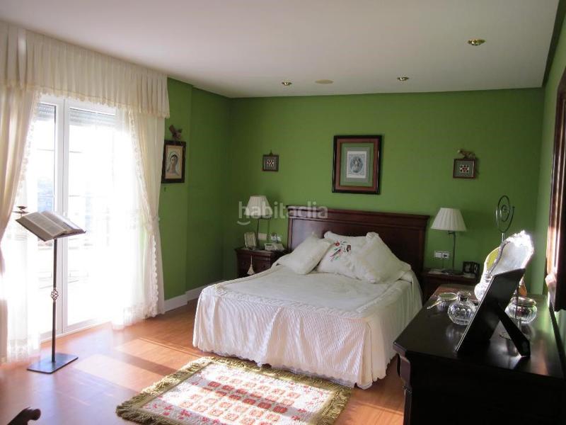 Foto f90d4f40-5107-4063-9c68-b29390a88b57. Xalet amb calefacció aparcament piscina a Valdefresno