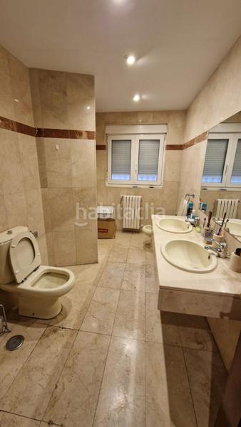 Foto 3a5ce11c-23e8-4677-b72f-8ca05eb3c4b9. Pis a roma 2 a Centro Ciudad León