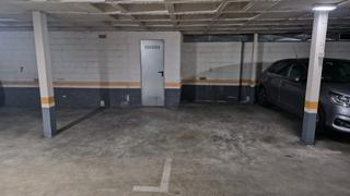 Parking voiture à Joaquín costa 3. Garaje en venta en centro.