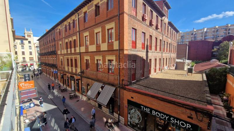 Foto c3b23cfe-caa9-4139-adc7-5e84ed457b46. Appartamento con riscaldamento parcheggio in Centro Ciudad León