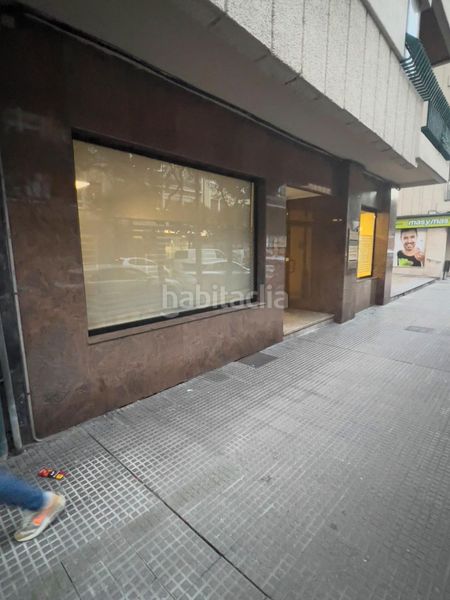 Foto 2d86e0e8-0ac3-49c9-8584-e75d1388ed90. Local comercial a San Claudio - La Chantría León