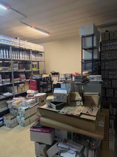 Foto e58f4796-1502-4df1-b603-c793d39a8d72. Local comercial a San Claudio - La Chantría León