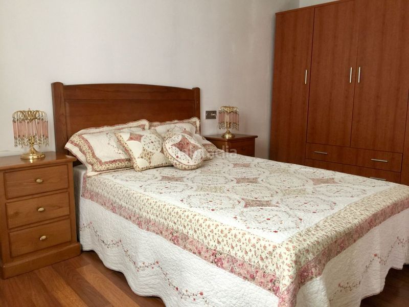 Foto ef2f4ee3-f2eb-4aff-94fb-80bd9fc2ee40. Edificio in santa ana 16 in El Ejido - Santa Ana León