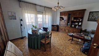 Pis a Doctor fleming 45. Piso en venta en doctor fleming, 4 dormitorios.
