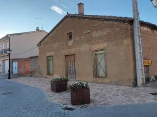 Masia a Plaza iglesia 7. Venta de vivienda en monfarracinos