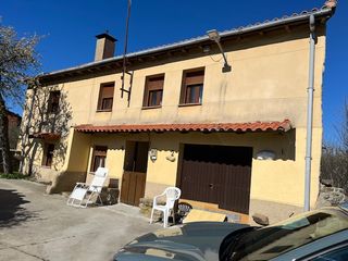 Masia en Rionegro del Puente. Venta de vivienda en santa eulalia del rio negro