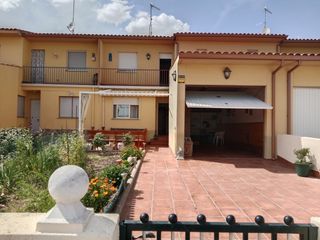 Casa adossada a Venialbo. Venta adosado en venialbo