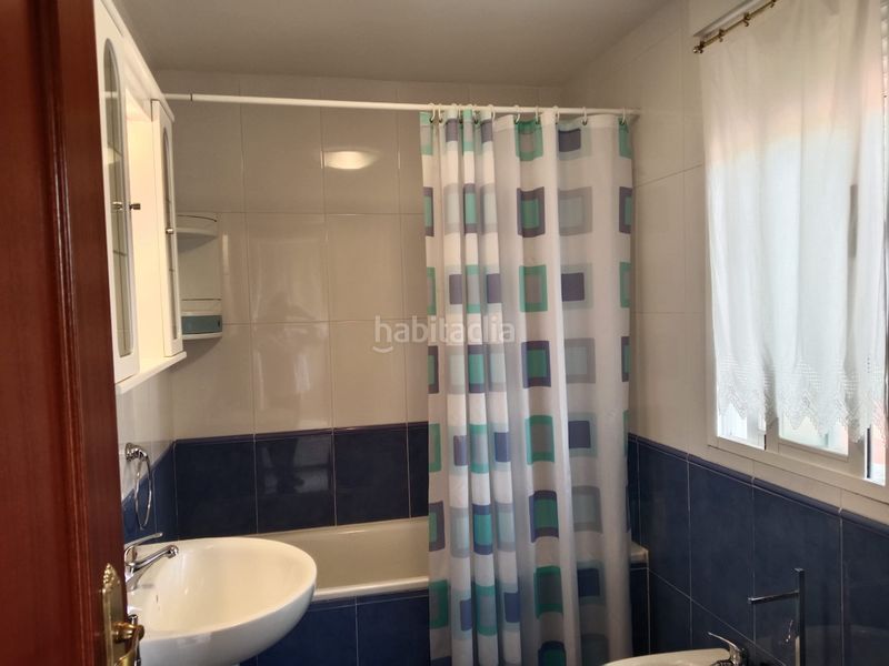 Foto a4925778-0b07-4221-903b-9e2e737ea07b. Casa adossada amb calefacció aparcament a Venialbo