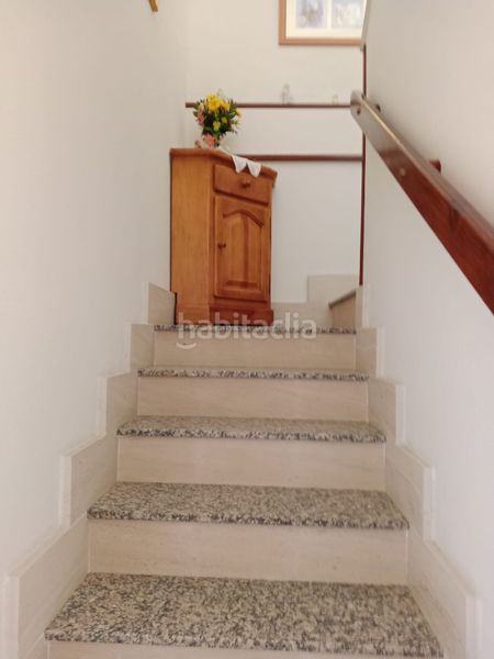Foto cbf43063-fd2d-425e-ab6a-9485c0426004. Casa adossada amb calefacció aparcament a Venialbo
