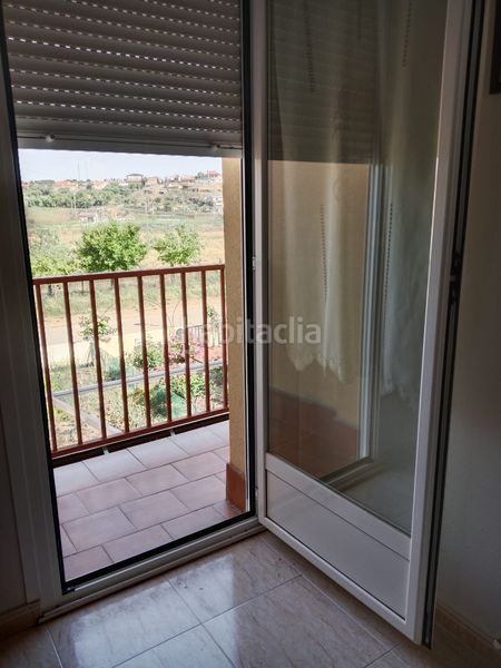 Foto ce8a4cbf-13b0-4fc3-b5c3-50334651b681. Casa adossada amb calefacció aparcament a Venialbo