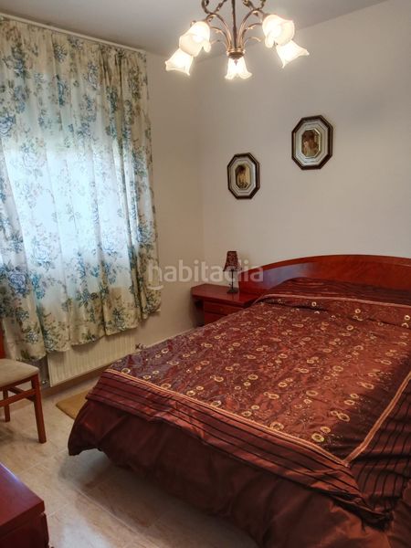 Foto f2f53972-5e6b-48c8-8628-1f663ea05ac7. Casa adossada amb calefacció aparcament a Venialbo