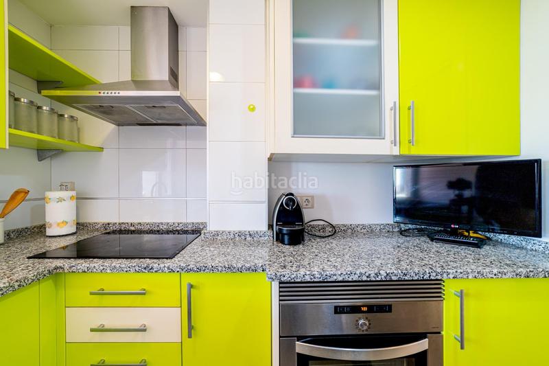 Foto 3d1ae60b-1147-4455-98d4-abefb276c46c. Rent penthouse with heating in Los Bloques Zamora