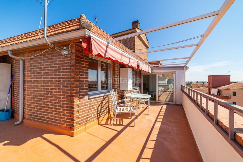 Foto 76d55102-d058-472f-9645-14ed52b013e4. Rent penthouse with heating in Los Bloques Zamora