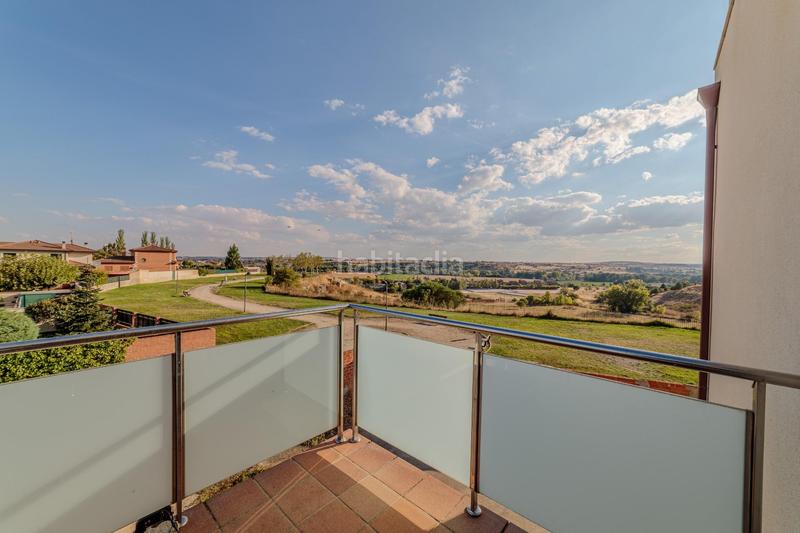 Foto b535ea94-6513-4199-9471-b79d6d24065a. Chalet avec chauffage parking piscine dans San Isidro - Espíritu Santo Zamora