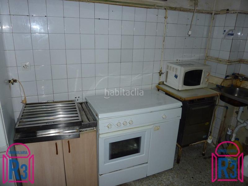 Foto a09ee71a-9661-4c1f-92c1-7da3f4737890. Local commercial dans San Mamés - La Palomera León