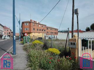 Propriété  Industria - esquina corpus christi. Solar en venta