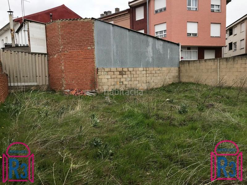 Foto 06d4c599-dfcf-4e00-86e2-fbf8cbd7c9dc. Finca rústica solar de esquina en venta en Puente Castro León