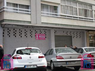 Location Local commercial  Fray luis de león. Local en venta y alquiler