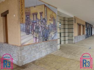 Local commercial  Avenida de la lastra. Albergue en venta