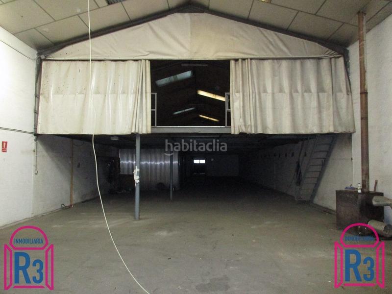 Foto c989c586-dd40-42c0-83fd-c05d03249bff. Nau industrial a Santovenia de la Valdoncina