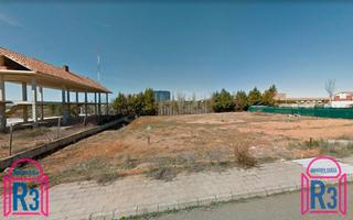 Terreny residencial  Calle alfonso iii. Parcela para casa individual de 814 m² con 20 m de fachada. urba