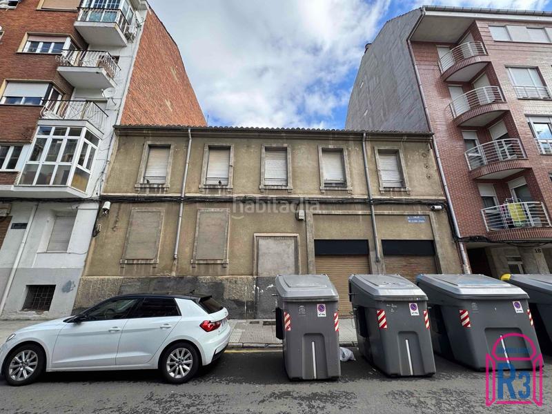 Foto b46f47c4-3db5-41ea-9be6-6ae72f896ccc. Gebäude in Crucero León