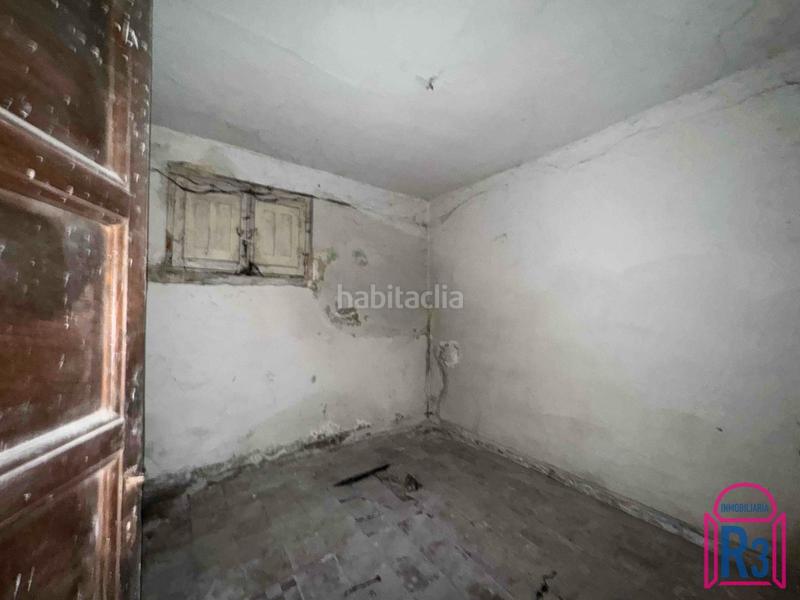 Foto c4940ae8-3a7b-48c8-996d-8da878cc7bd1. Gebäude in Crucero León